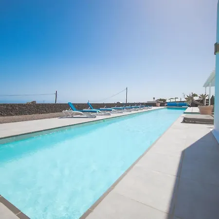 Casa With A Private 25 Meter Heated Pool Nyaraló *