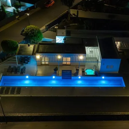 Casa Private 25m Heated Pool With Hydraulic Mobility Lift Casa de Férias *