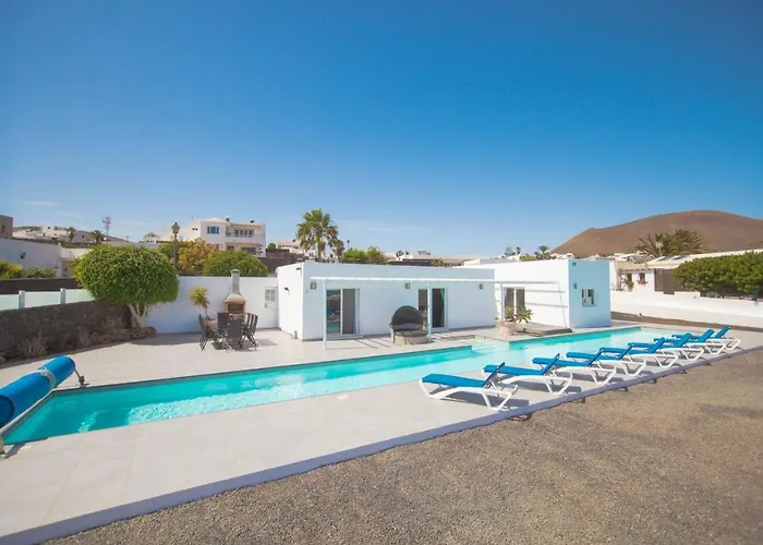 Casa With A Private 25 Meter Heated Pool * Conil