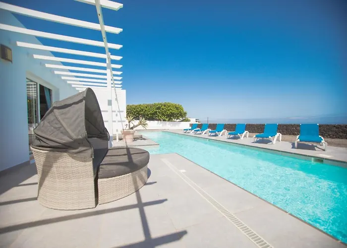 Casa With A Private 25 Meter Heated Pool بيت للعطل