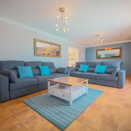 Casa With A Private 25 Meter Heated Pool 度假居 *